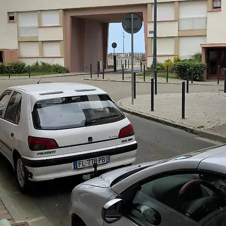 Avec Un Minimum De 3 Nuits 80 M De La Et 300 M Des Commerces * 勒特雷波尔